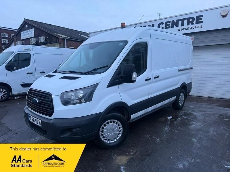 Używany Ford Transit 130 KM (95 kW) 2018 Biały Van