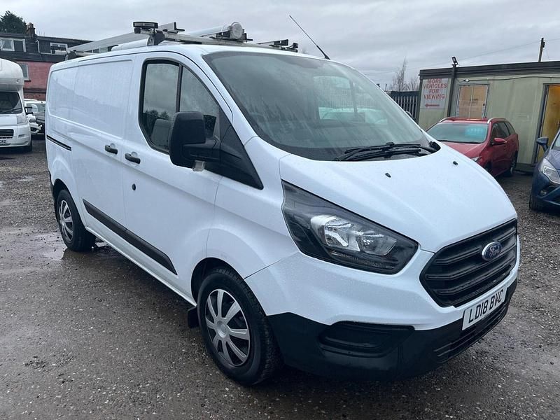 Used Ford Transit Custom 105 HP (77 kW) 2018 White Van