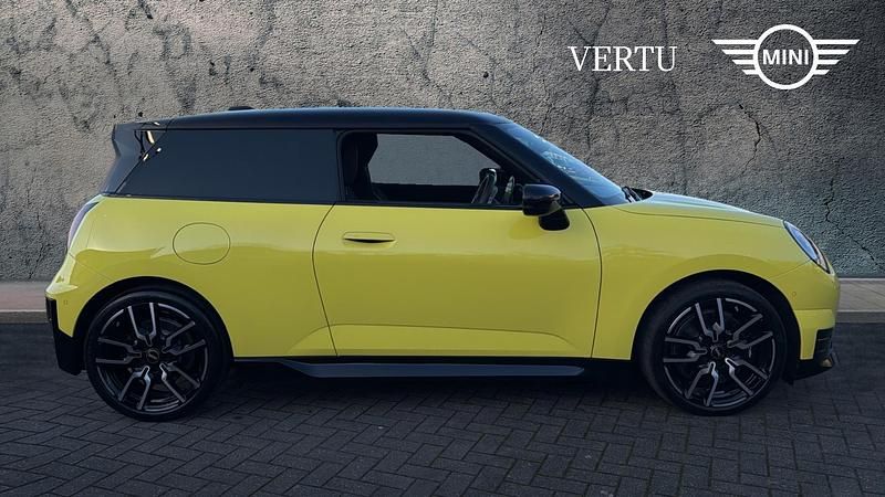 New Mini Cooper Sport 135 kW (184 HP) 2025 Hatchback