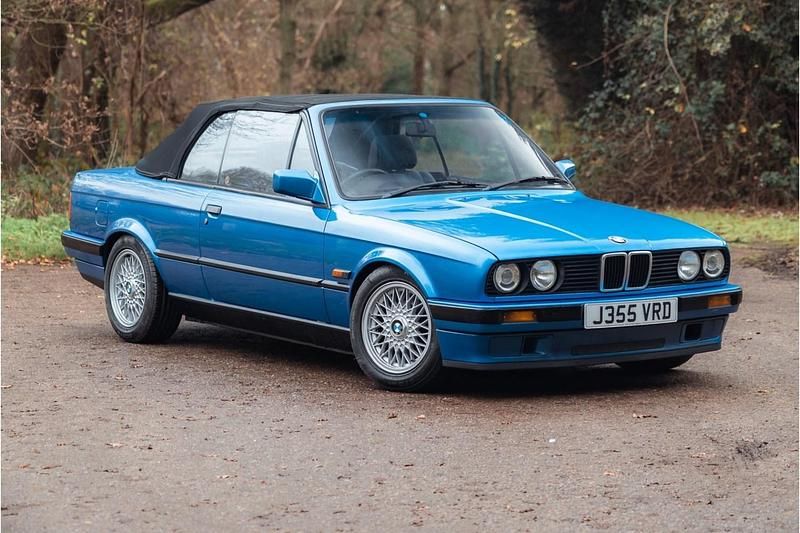 Blue Used 1992 BMW 318 Cabriolet Cabriolet | £11,995 - Image 1/1