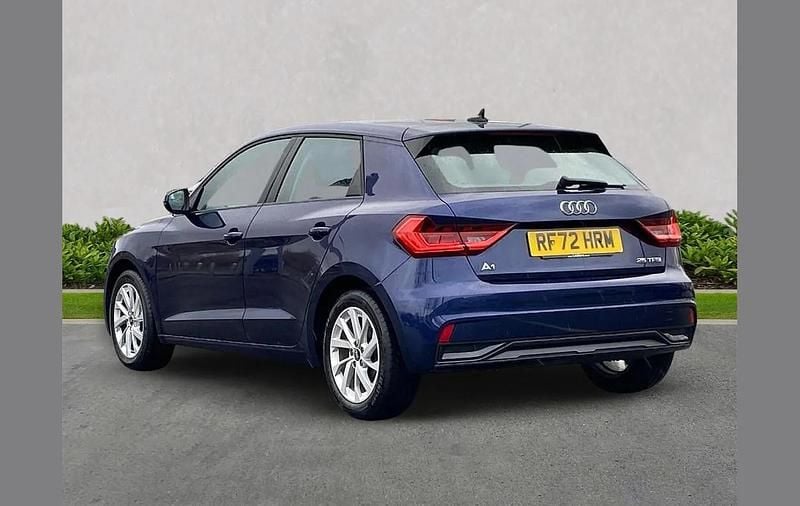 Usado Audi A1 Sport 95 CV (69 kW) 2022 Azul SUV