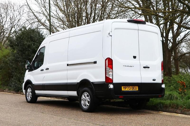 Used Ford Transit Limited 170 HP (125 kW) 2023 White Van