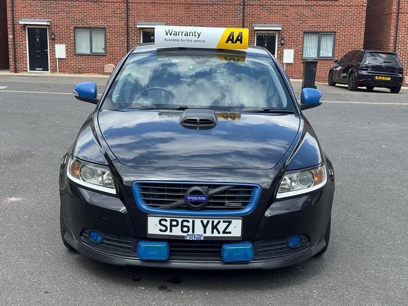 Black Used 2011 Volvo S40 R-Design Sedan | £2,500 (Fair price) - Image 1/4