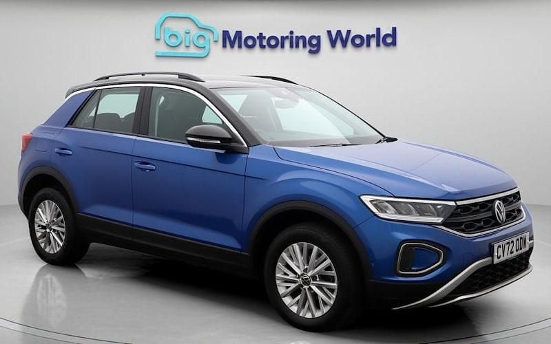 Used 2024 VW T-Roc Life SUV | £16,000 (Good price) - Image 1/4