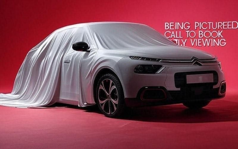 Used Citroën e-C4 Shine 100 kW (136 HP) 2023 Hatchback