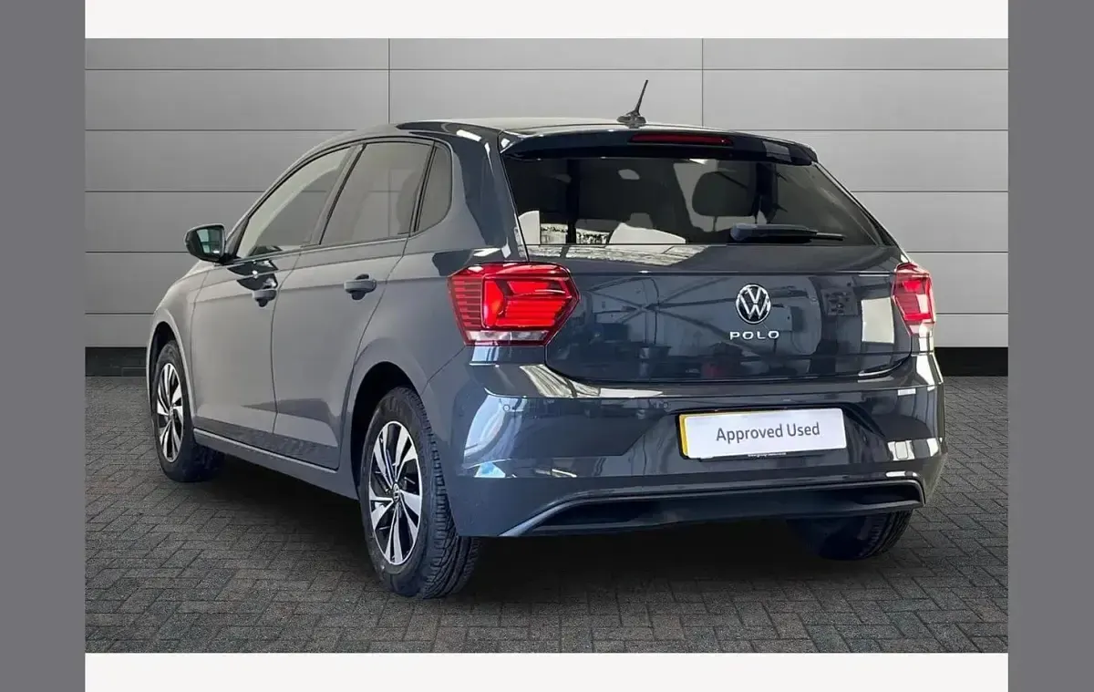 Used VW Polo Match 80 HP (58 kW) 2021 Urano grey Hatchback
