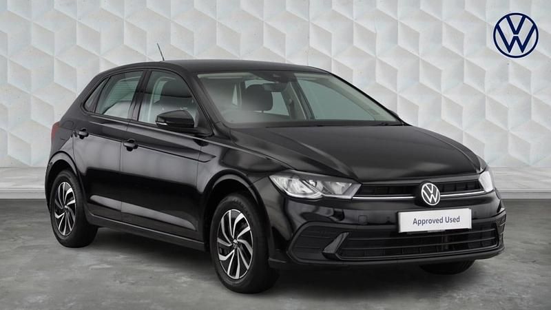 Used VW Polo Life 95 HP (69 kW) 2024 Black Hatchback