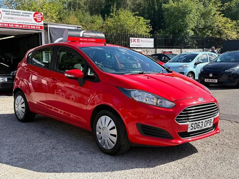Red Used 2013 Ford Fiesta Style Hatchback | £4,495 (Fair price) - Image 1/4