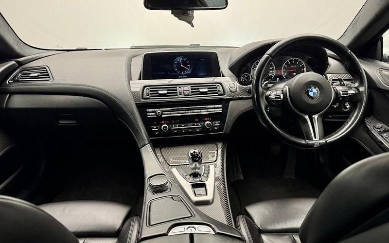 Used BMW M6 Comfort Edition 560 HP (411 kW) 2016 White Coupe