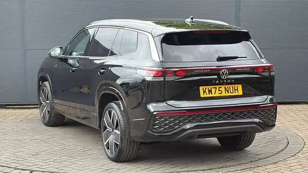 Ny VW Tayron R-line 193 HK (141 kW) 2026 Svart SUV