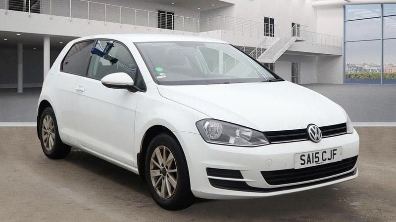 White Used 2015 VW Golf VII S Hatchback | £6,295 (Good price) - Image 1/3