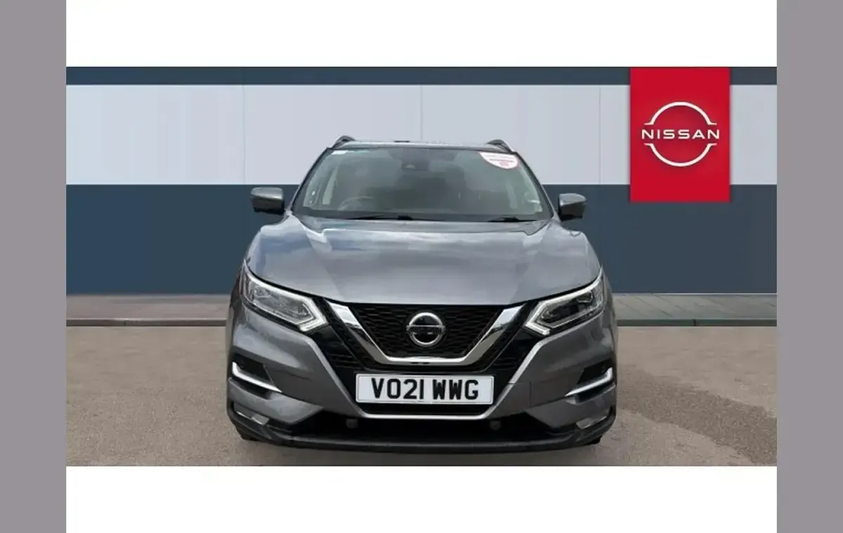 Used Nissan Qashqai N-Motion 140 HP (102 kW) 2020 Grey SUV