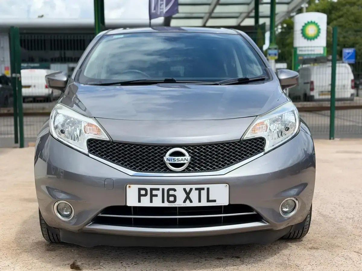 Begagnad Nissan Note Acenta Premium 2016 Grå Halvkombi
