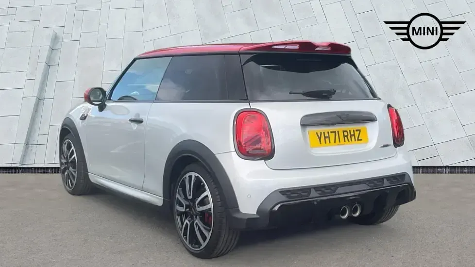 Used Mini John Cooper Works Hatch 231 HP (169 kW) 2021 Silver Hatchback