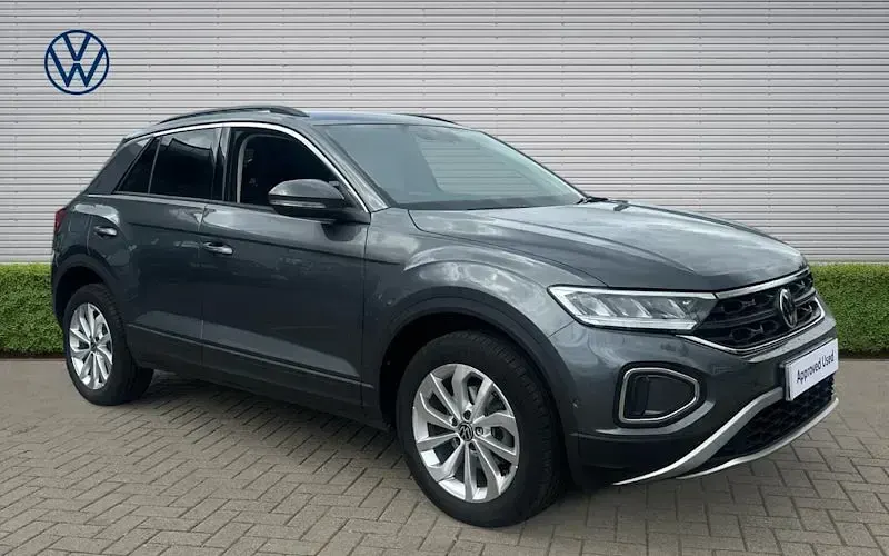 Used VW T-Roc Match 150 HP (110 kW) 2024 SUV