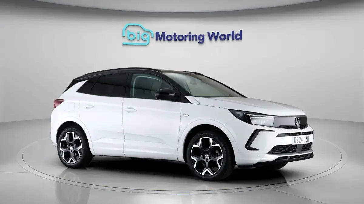 Used Vauxhall Grandland X Ultimate 131 HP (96 kW) 2024 SUV