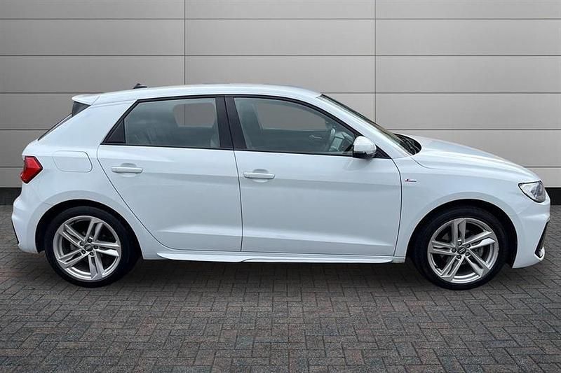 Usado Audi A1 S-Line 150 HP (110 kW) 2020 Branco SUV
