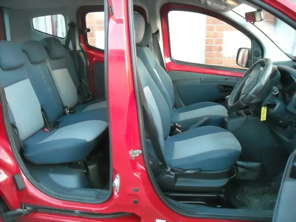 Used Citroën Nemo 75 HP (55 kW) 2009 Red MPV