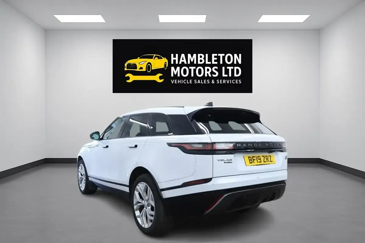 Used Land Rover Range Rover Velar HSE Dynamic 236 HP (173 kW) 2019 White SUV