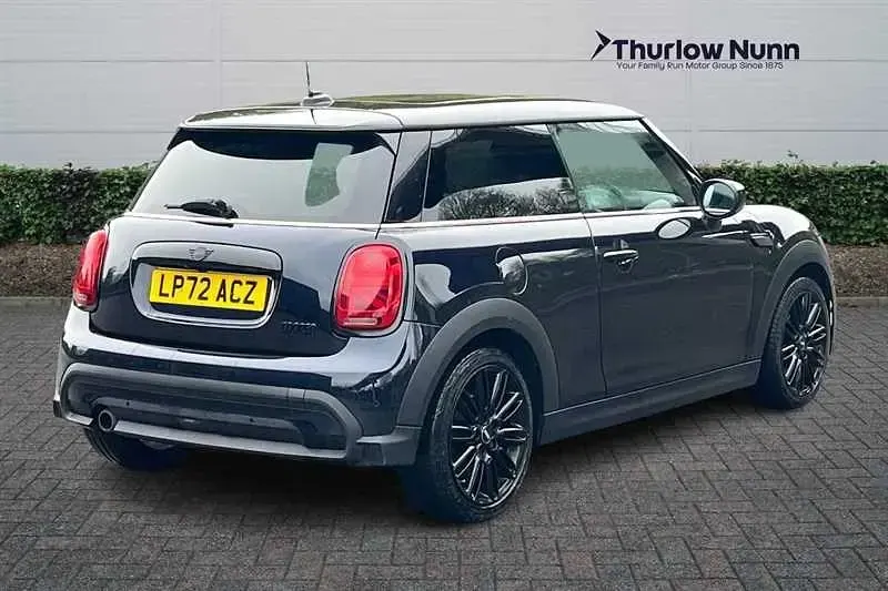 Usado Mini Cooper Exclusive 136 HP (100 kW) 2022 Azul Citadino