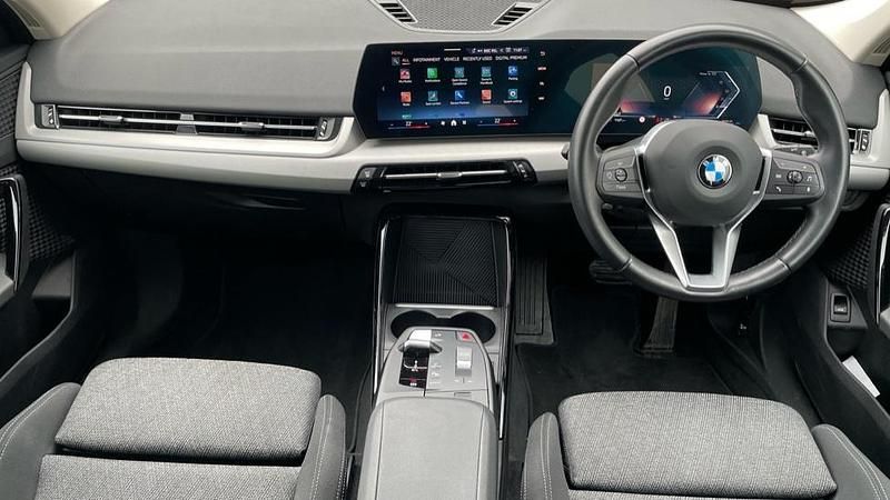 Used BMW X1 Sport Line 148 HP (108 kW) 2023 White SUV