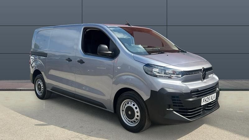 New 2025 Citroën Dispatch MPV | £21,900 (Fair price) - Image 1/4