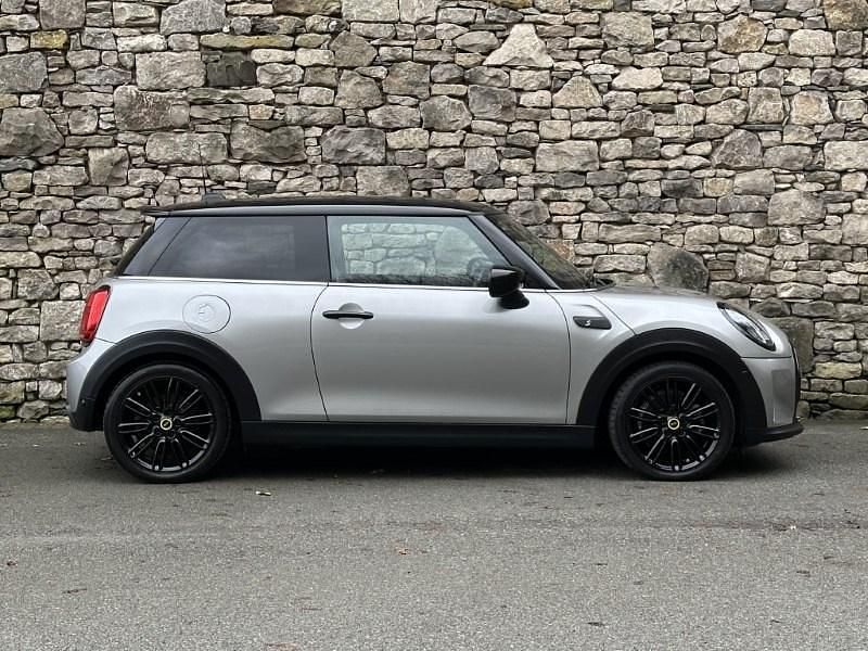 Used Mini Cooper S Hatch 135 kW (184 HP) 2023 Silver Hatchback