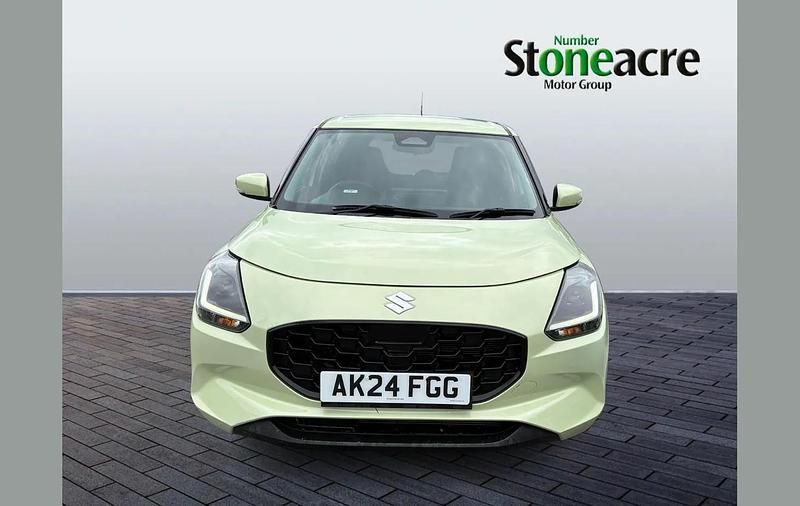 Used Suzuki Swift 82 HP (60 kW) 2024 Yellow Hatchback