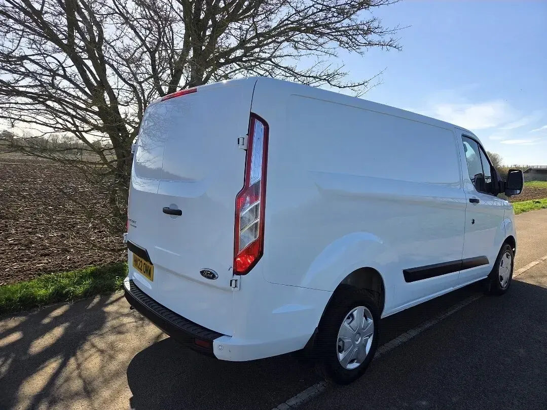 Used Ford Transit Custom Trend 130 HP (95 kW) 2022 White Van
