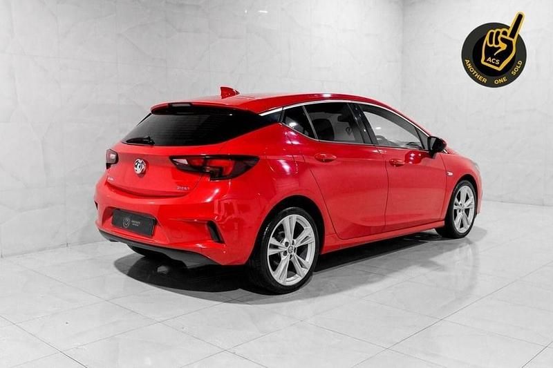 Used Vauxhall Astra SRi 150 HP (110 kW) 2017 Red Hatchback