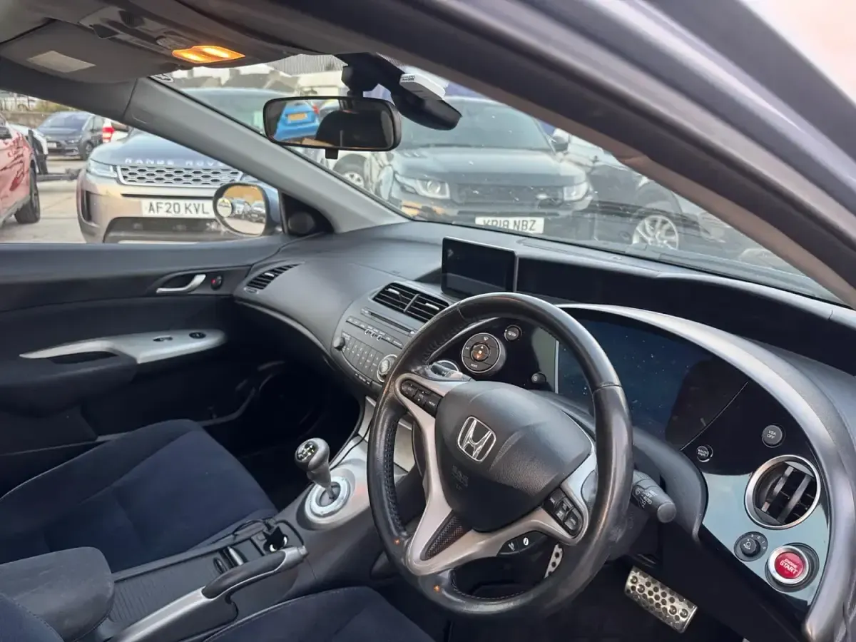 Used Honda Civic EX 140 HP (102 kW) 2007 Blue Hatchback
