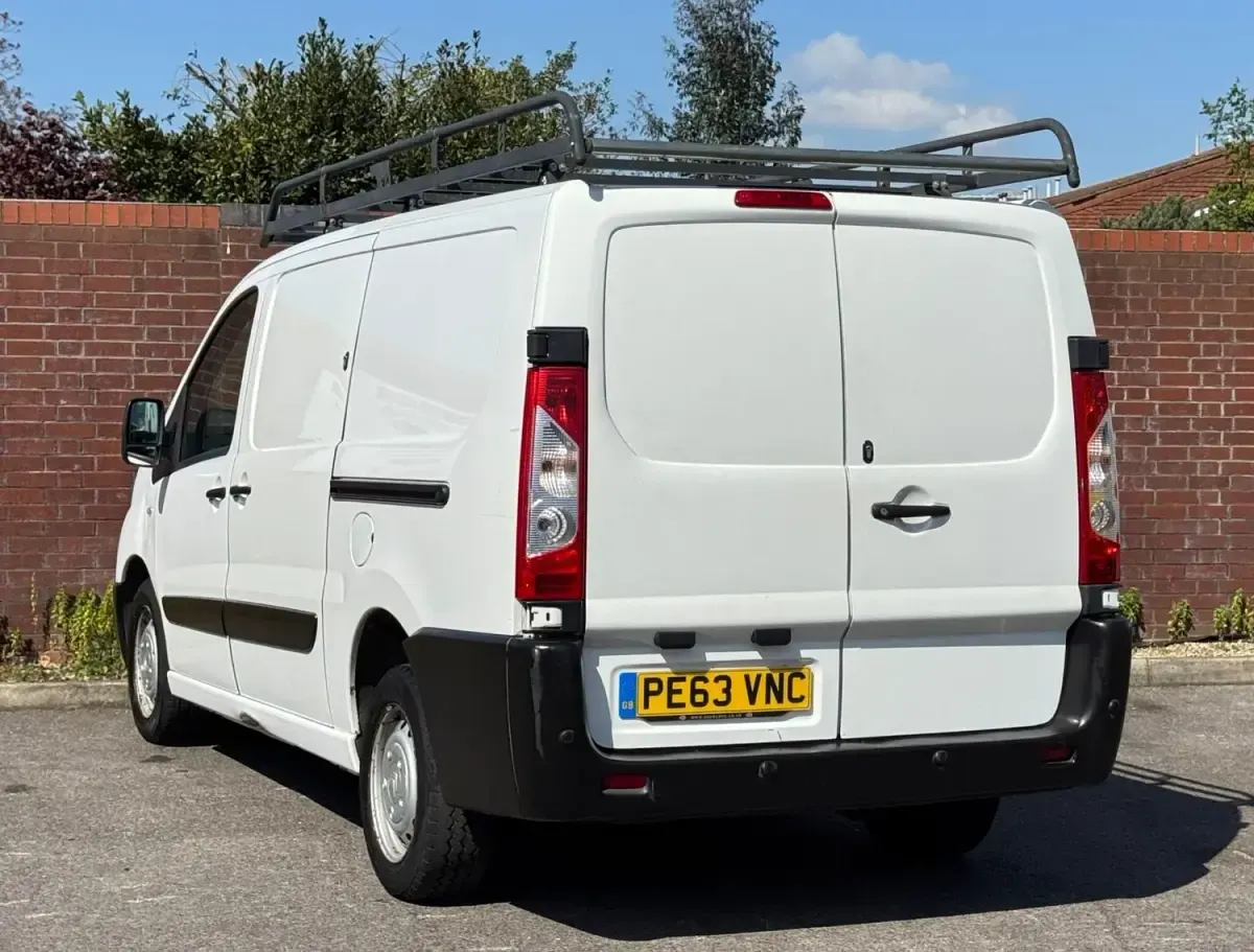 Usado Citroën Dispatch 2014 Branco Monovolume