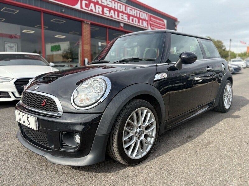 Black Used 2013 Mini Cooper S Hatch Hatchback | £4,790 (Good price) - Image 1/4
