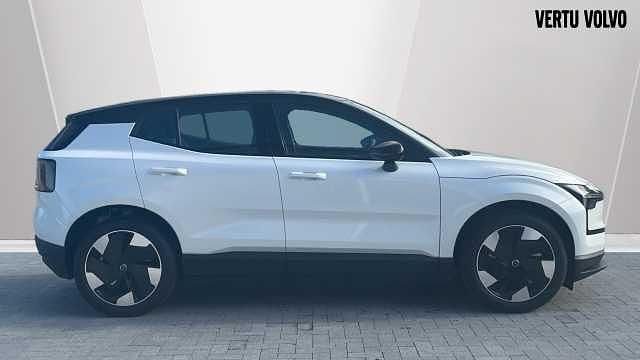 Used Volvo EX30 Performance 314 kW (428 HP) 2025 White SUV