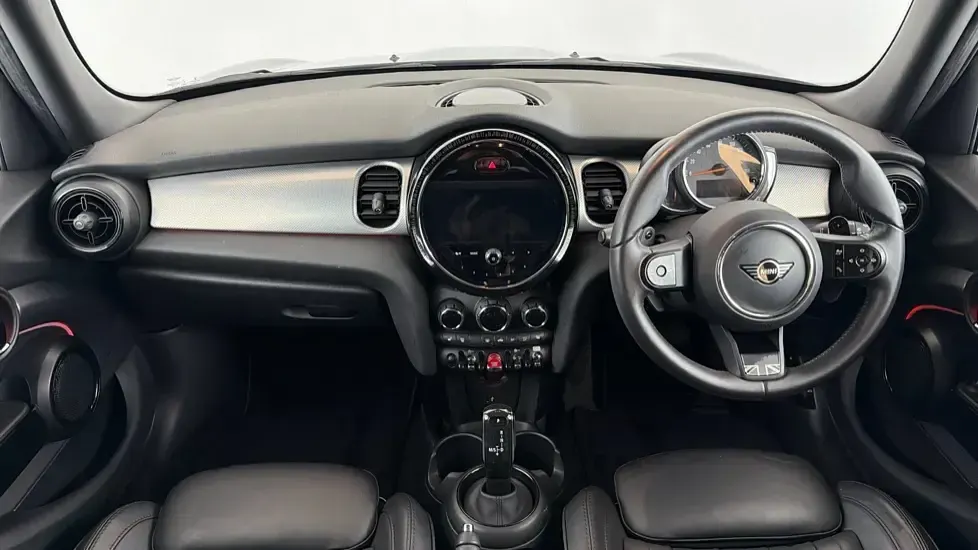 Used Mini Cooper S Exclusive 176 HP (129 kW) 2022 Black Hatchback