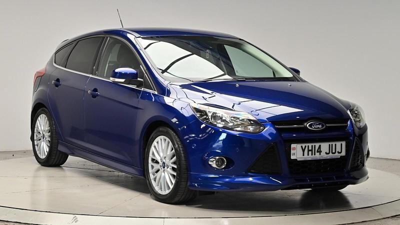 Blue Used 2014 Ford Focus Zetec Hatchback | £7,280 (Expensive) - Image 1/4