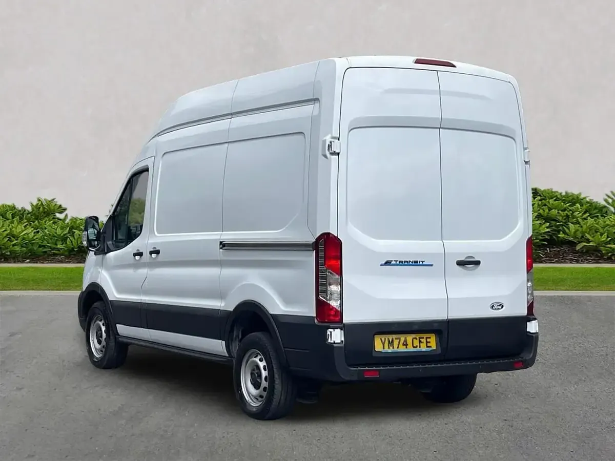 Used Ford E-Transit 135 kW (184 HP) 2024 White Van