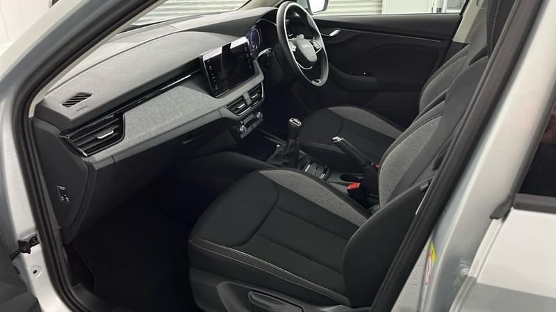 Used Skoda Kamiq SE 95 HP (69 kW) 2025 Silver SUV