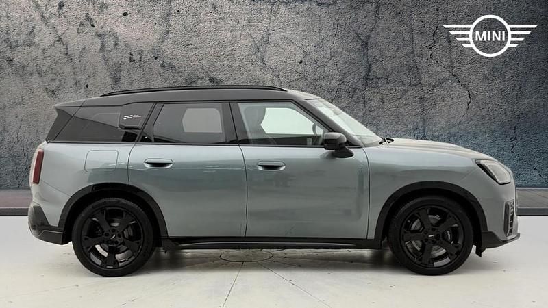 Used Mini Countryman Sport 147 kW (201 HP) 2024 Green SUV