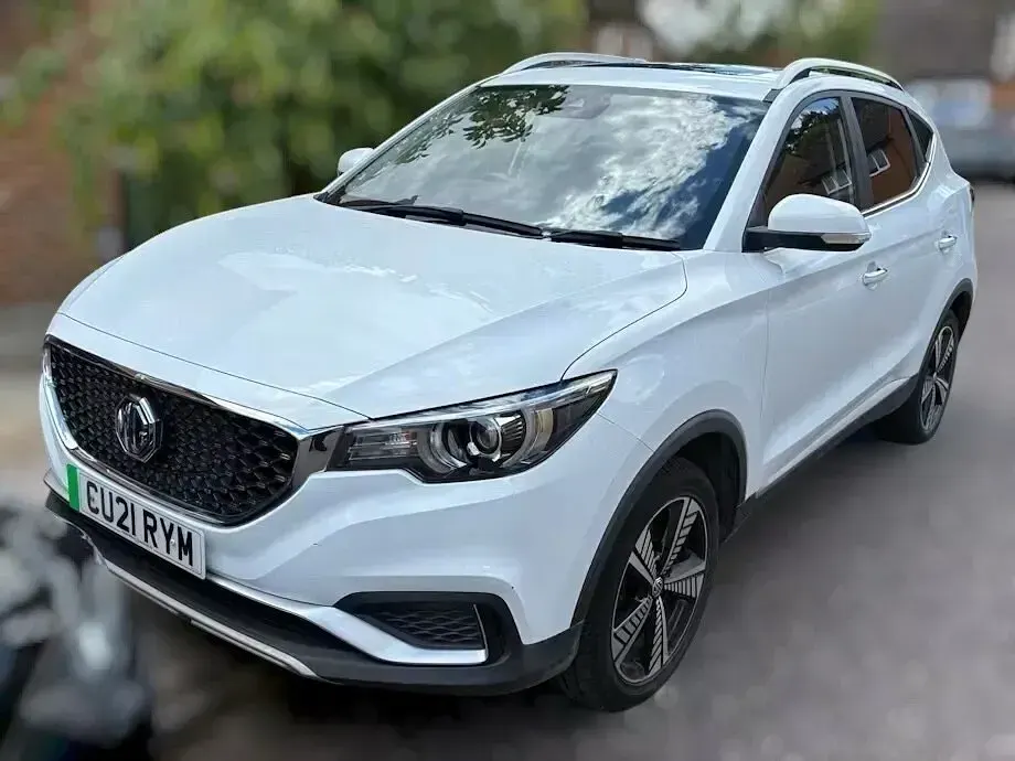Used MG ZS Exclusive 105 kW (143 HP) 2021 White SUV