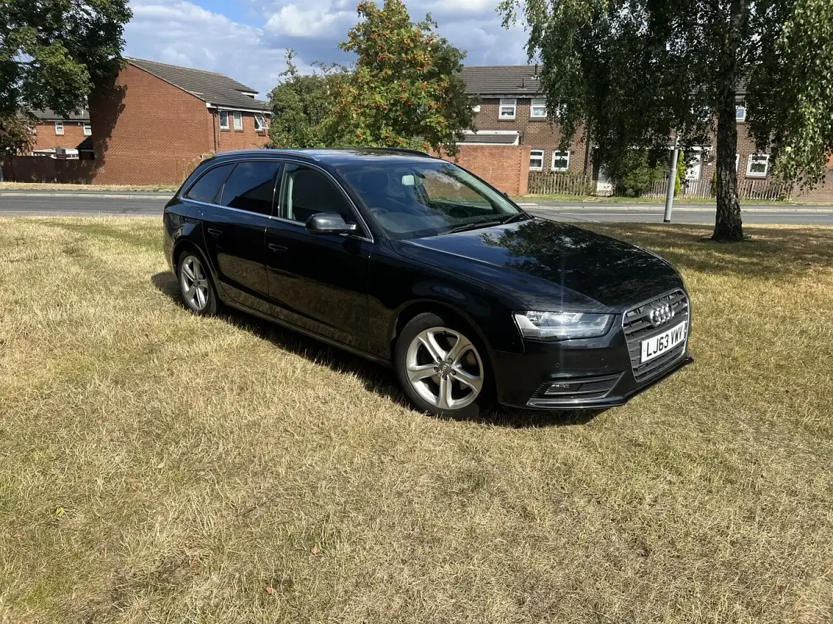 Used Audi A4 147 HP (108 kW) 2013 Black Estate