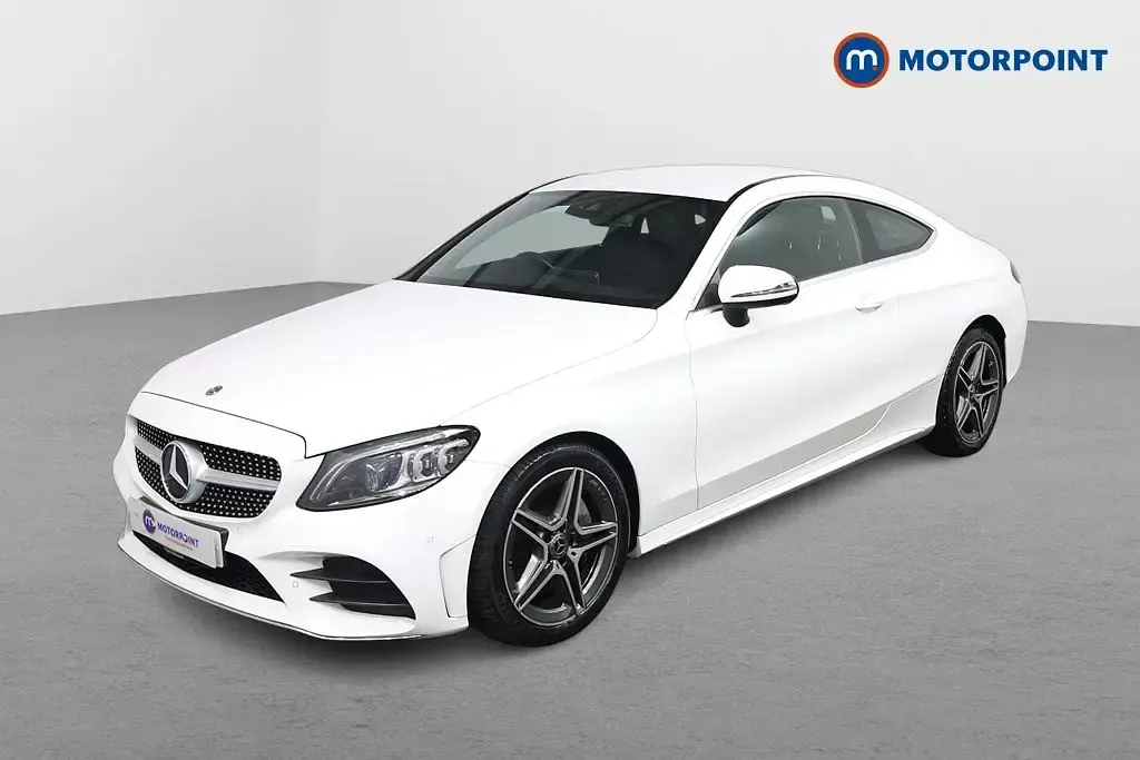 Second-hand Mercedes C300 AMG Line Premium 2018 Alb Coupe
