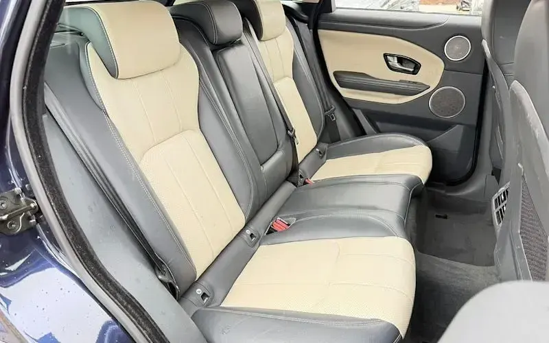 Used Land Rover Range Rover evoque SE 150 HP (110 kW) 2017 Blue SUV