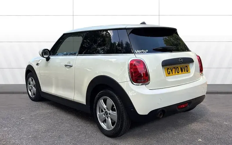Used Mini Cooper Classic 136 HP (100 kW) 2022 Hatchback