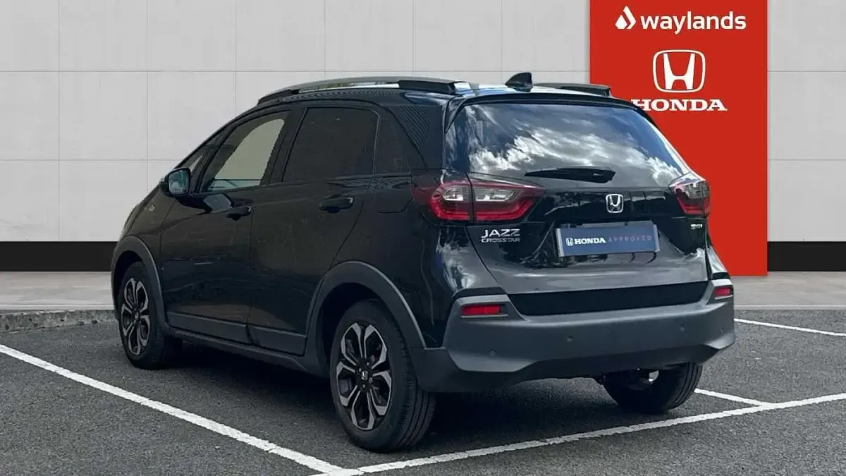 Used Honda Jazz Hybrid 109 HP (80 kW) 2022 Black Hatchback