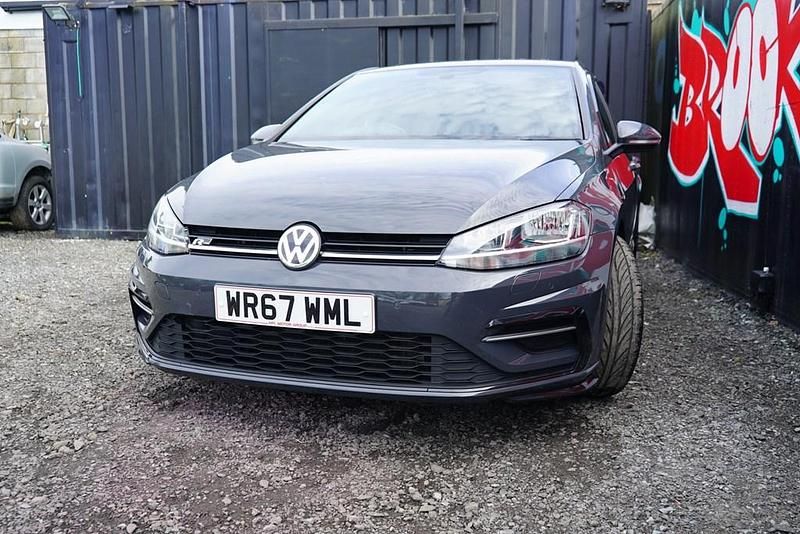 Used VW Golf VII R-line 150 HP (110 kW) 2017 Grey Hatchback