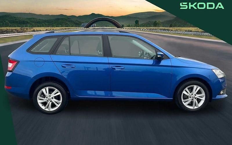Used Skoda Fabia SE 110 HP (80 kW) 2019 Blue Estate
