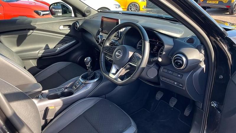Używany Nissan Juke N-Connecta 2022 Czarny SUV