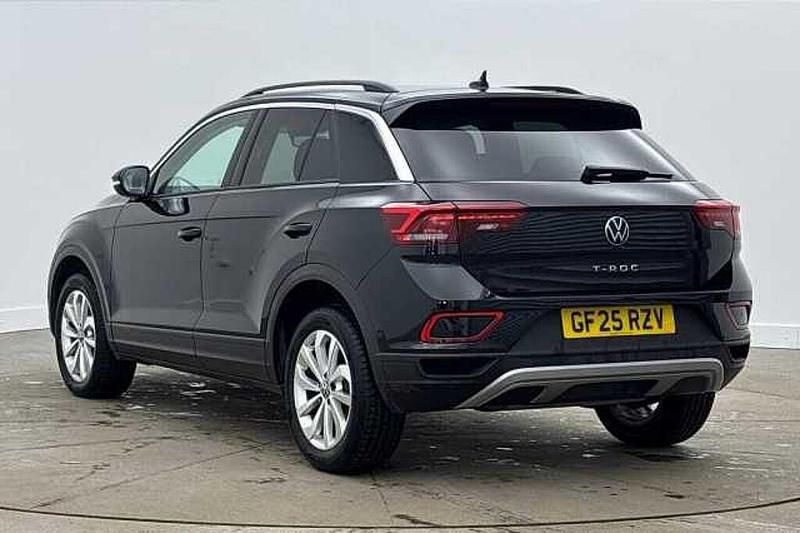 Used VW T-Roc Match 150 HP (110 kW) 2025 Black SUV