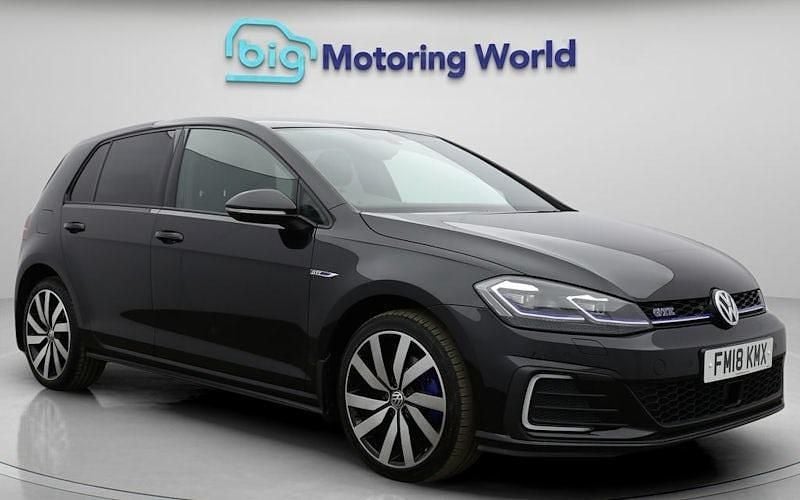 Used VW Golf VII Advance 204 HP (150 kW) 2020 Hatchback